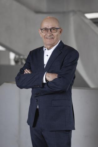 Portrait Jürg Poppel